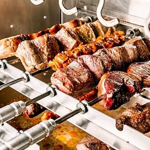 シュラスコ食べ放題 横浜最多２０種類シュラスコ食べ放題 サイドメニュー4品2時間の詳細 シュラスコレストラン ビア バイキングalegria 新横浜 新横浜 焼肉 ぐるなび