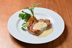 那須乃ヶ原牛と那須三元豚のハンバーグ　カポナータ添え　（ライスorパン付）1,200円