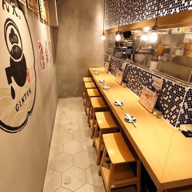 天ぷらと酒 ぎん天。 京都ポルタ店_職人技を堪能できるカウンター席!