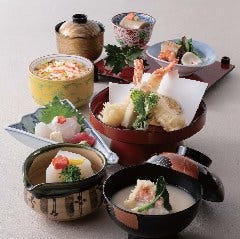 ◆ 季 節 の 御 膳 ◆