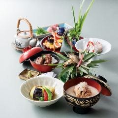 伝統の技で、旬の食材を！