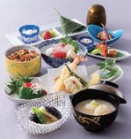 ◆ 季 節 の 御 膳 ◆