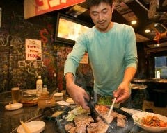韓国焼肉・サムギョプサル どやじ
