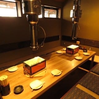 十三（じゅうぞう）  店内の画像