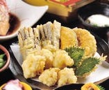 揚げたて天ぷら！中津名物ハモの天ぷらもオススメです！