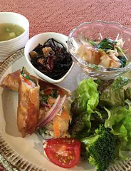 SAKURA CAFE