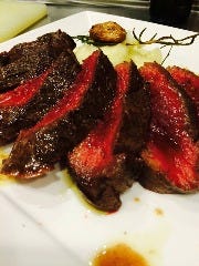 エゾ鹿のレア焼き・・・ 美味そうでしょ！