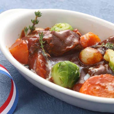 レストラン ボナペティ_牛肉の赤ワイン煮込み