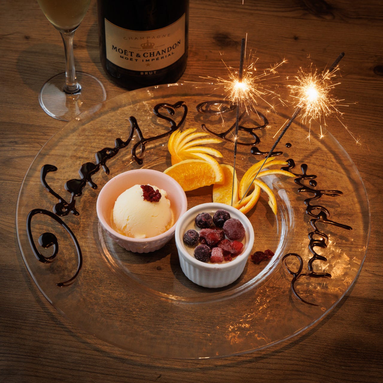 溶岩焼きグリルと世界のワイン 肉助 上大岡店（上大岡・弘明寺/居酒屋