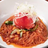 トマトビビン麺