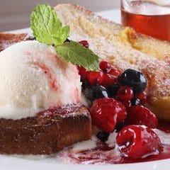 Desert＆Restaurant カフェ・ラルゴ