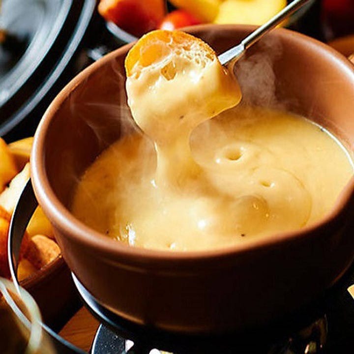 女子会におすすめ とろ り濃厚チーズ チーズフォンデュ食べ放題コース 1500円の詳細 100品食べ飲み放題チーズ 肉バル Bistro Feliz 川崎 チーズフォンデュ ぐるなび 女子会におすすめ とろ り濃厚チーズ チーズフォンデュ食べ放題コース 1500円の詳細 100品食べ飲み放題チーズ 肉バル Bistro Feliz 川崎 チーズフォンデュ ぐるなび