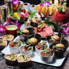 TLAX Bar＆Dining