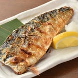 焼魚は日替わりでご用意しています