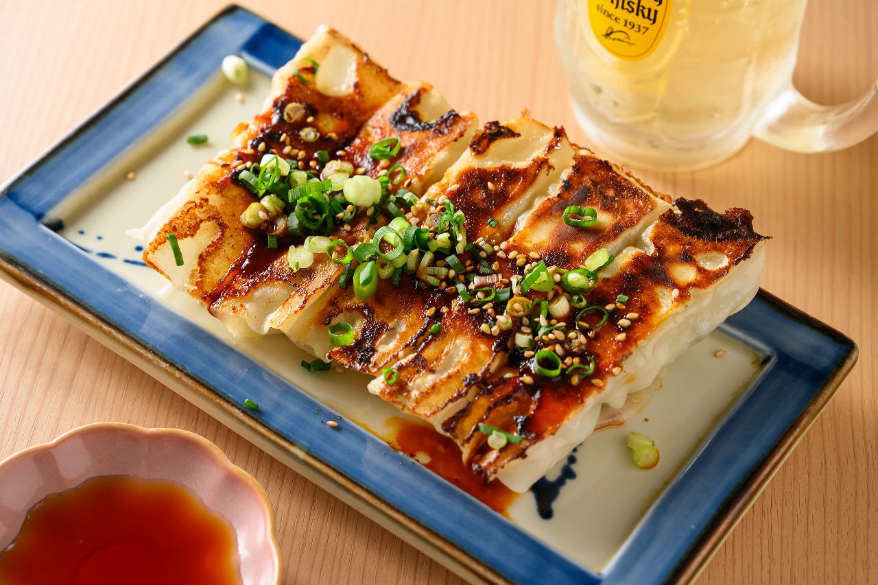 九州居酒屋 炭火串焼き・もつ鍋・餃子 うまかっちゃん川崎店