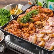 大人気の韓国料理が食べ放題