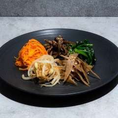 KOREAN DINING 幹