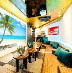 大人のエンタメを詰め込んだ、2部屋だけの特別な空間