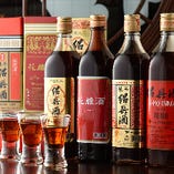 紹興酒は台湾もの・中国ものを年代別に多種ご用意