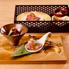 神戸牛 個室会席 おもき　離れ