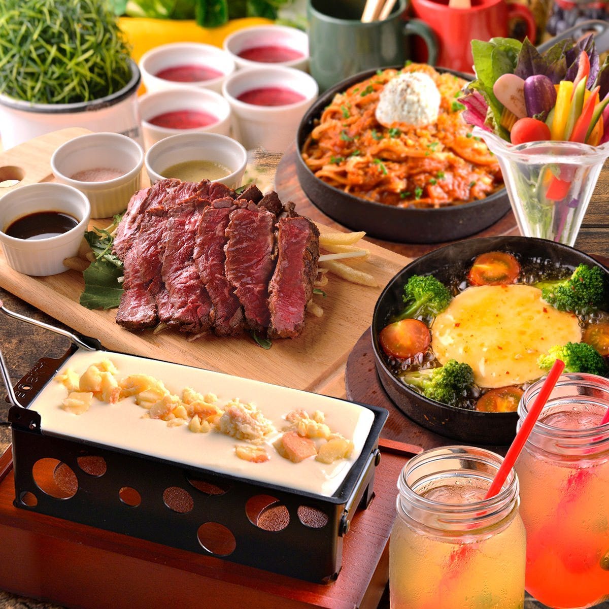 ラクレットチーズフォンデュ食べ放題コース コスパ抜群の食べ飲み放題 3時間飲み放題付7品 3980円 の詳細 ラクレットチーズ シカゴピザ 名古屋テラス 名駅店 名駅 イタリアン イタリア料理 ぐるなび