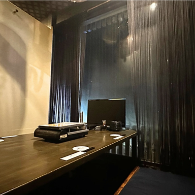 個室×もつ鍋 健美食彩 SENSU(扇子)_2~4名様までの個室