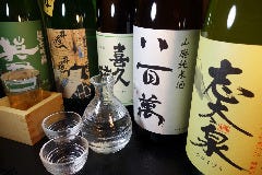 県内外の厳選した日本酒をお楽しみ下さい