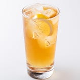 薬膳レモンサワー Medicinal Liquor and Soda with Fresh Lemon
