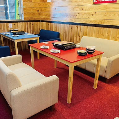 島唄三線ライブ×島豚しゃぶしゃぶ あぐー家_ソファー　4名様