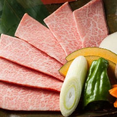 全国から厳選したA5ランクの 黒毛和牛を思う存分堪能できます！