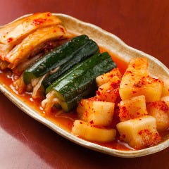 日本の味覚に合わせて作った 本場の自家製キムチもおすすめです