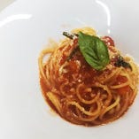 スパゲティ　ポモドーロ