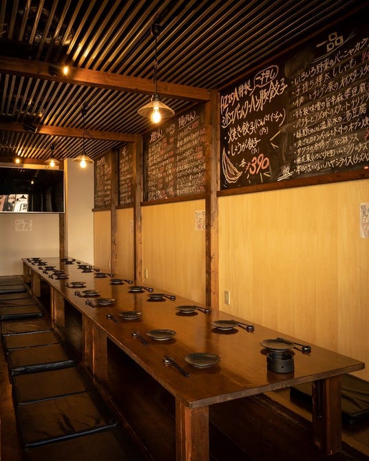 Azica 草津駅西口店 草津 南草津 餃子 ぐるなび