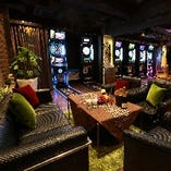 BFスリーモンキーズカフェは貸切でのご案内もできます。音響・照明とプロジェクター＆大型スクリーン！思い通りのパーティーな多目的スペース！