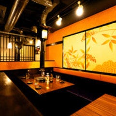 黒毛和牛焼肉 スタミナ 上野・御徒町_【個室】暖簾で仕切る和モダン半個室