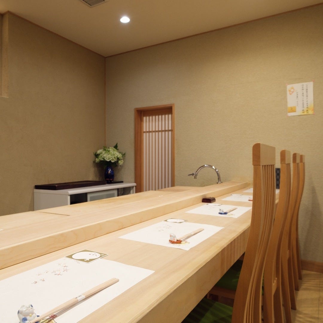 鮨 いずみ（白壁・東区役所/寿司屋） - 楽天ぐるなび