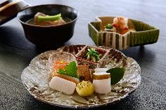 会席料理　11,000円（税込サ別）