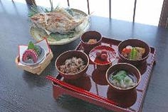 お食べ初め膳（焼鯛付）