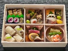 京料理 清和荘_幕の内弁当　月折