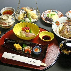 【お昼 レストラン席限定】『ミニ会席 高野』鯛のかぶと煮や京料理を気軽に