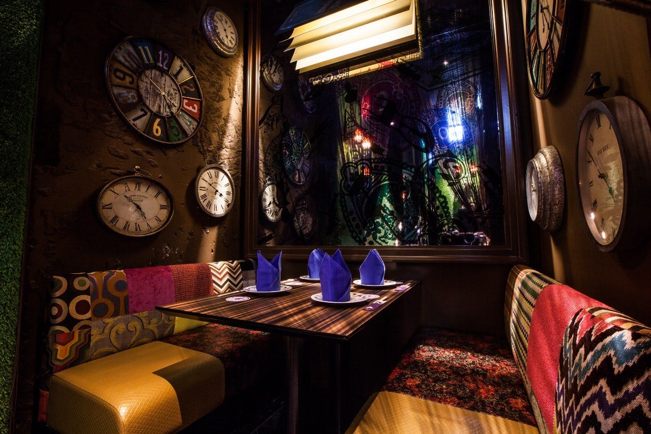 Alice In Fantasy Land Photo Umeda Osaka Station Italian Cuisine Gurunavi Restaurant Guide