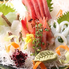 刺身盛り合わせ