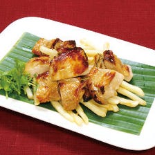 【2H飲放付】ガイ・ヤーン＆サンバル炒飯など定番料理を満喫♪『グリルチキン～ガイ・ヤーンコース』