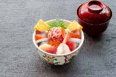 海鮮ちらし
