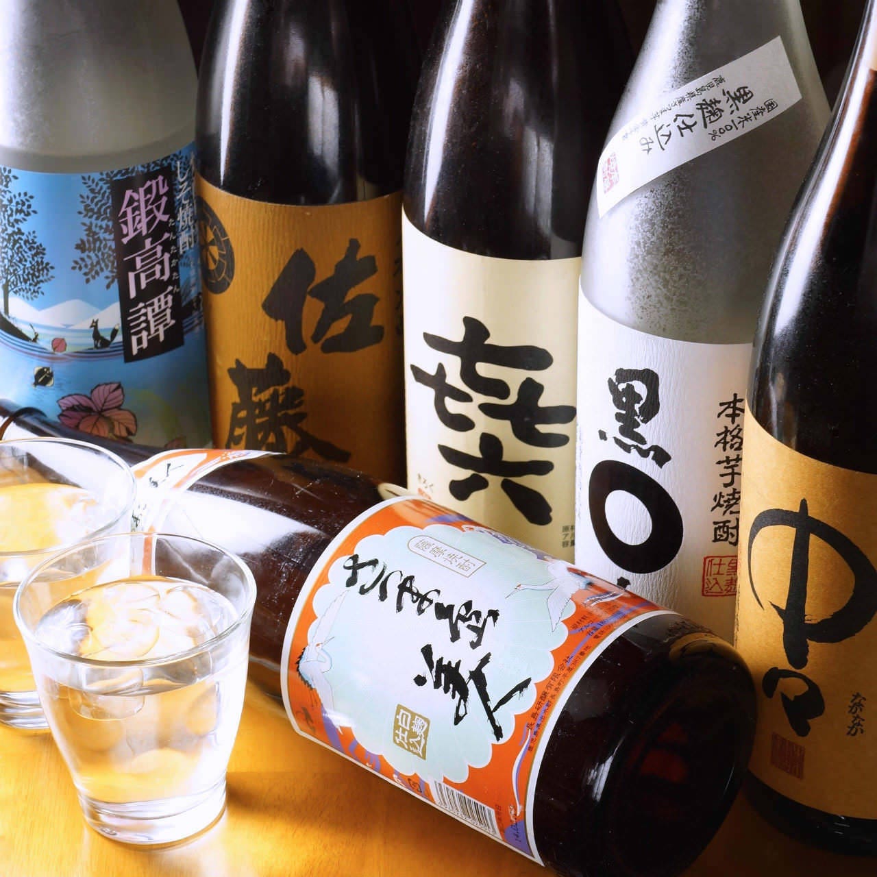 日本酒、焼酎、ワイン、ハイボール、カクテルetc.が80種類以上！