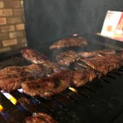 焼肉 まるかわ