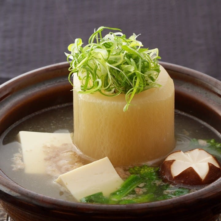 素材各々の味を大切に生かした和食は、どれも味わい深い逸品。