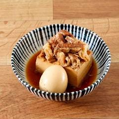 名物肉豆冨は気分でトッピングを変えて楽しめます♪