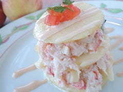 白桃とカニのミルフィーユ仕立て