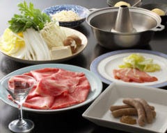 肉問屋直営のお店だから出来る、 良質で新鮮なお肉。